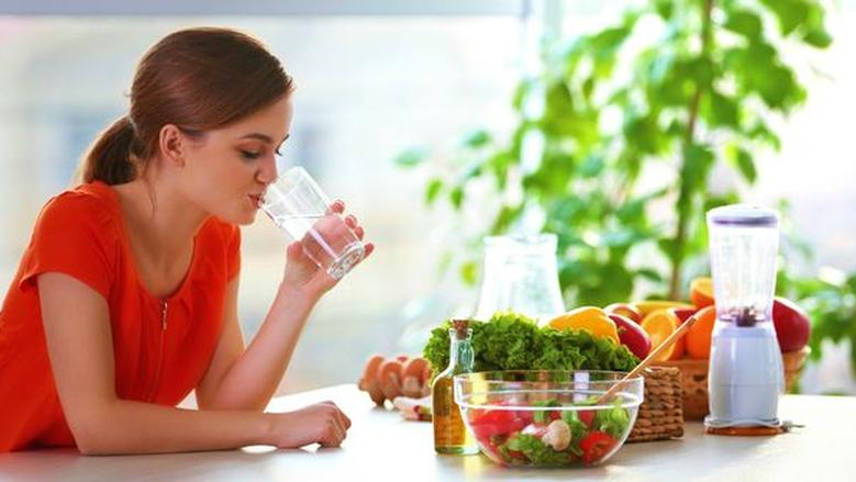 كيفيه التعامل مع الطقس الحار وتجنب خطورة ارتفاع الحرارة 4 كيفيه التعامل مع الطقس الحار وتجنب خطورة ارتفاع الحرارة