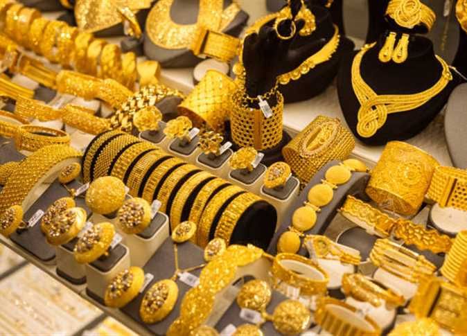 سعر الذهب اليوم عيار 21 و 24 بالمصنعية 2 سعر الذهب اليوم عيار 21 و 24 بالمصنعية